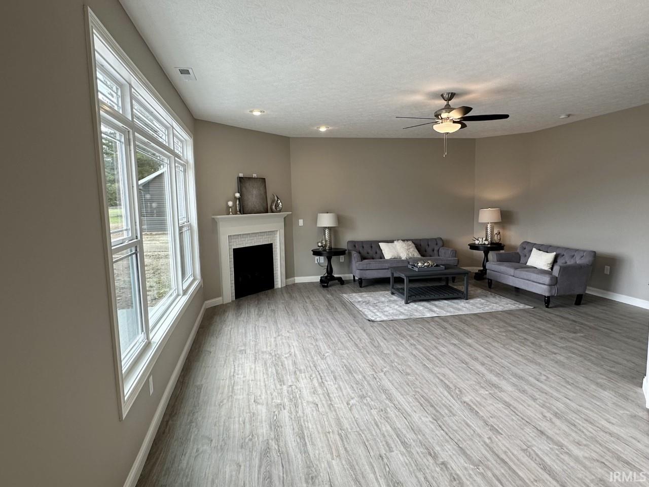 302 Riley Road Delphi, IN 46923 - Photo 9 of 33 Gallery Image 9