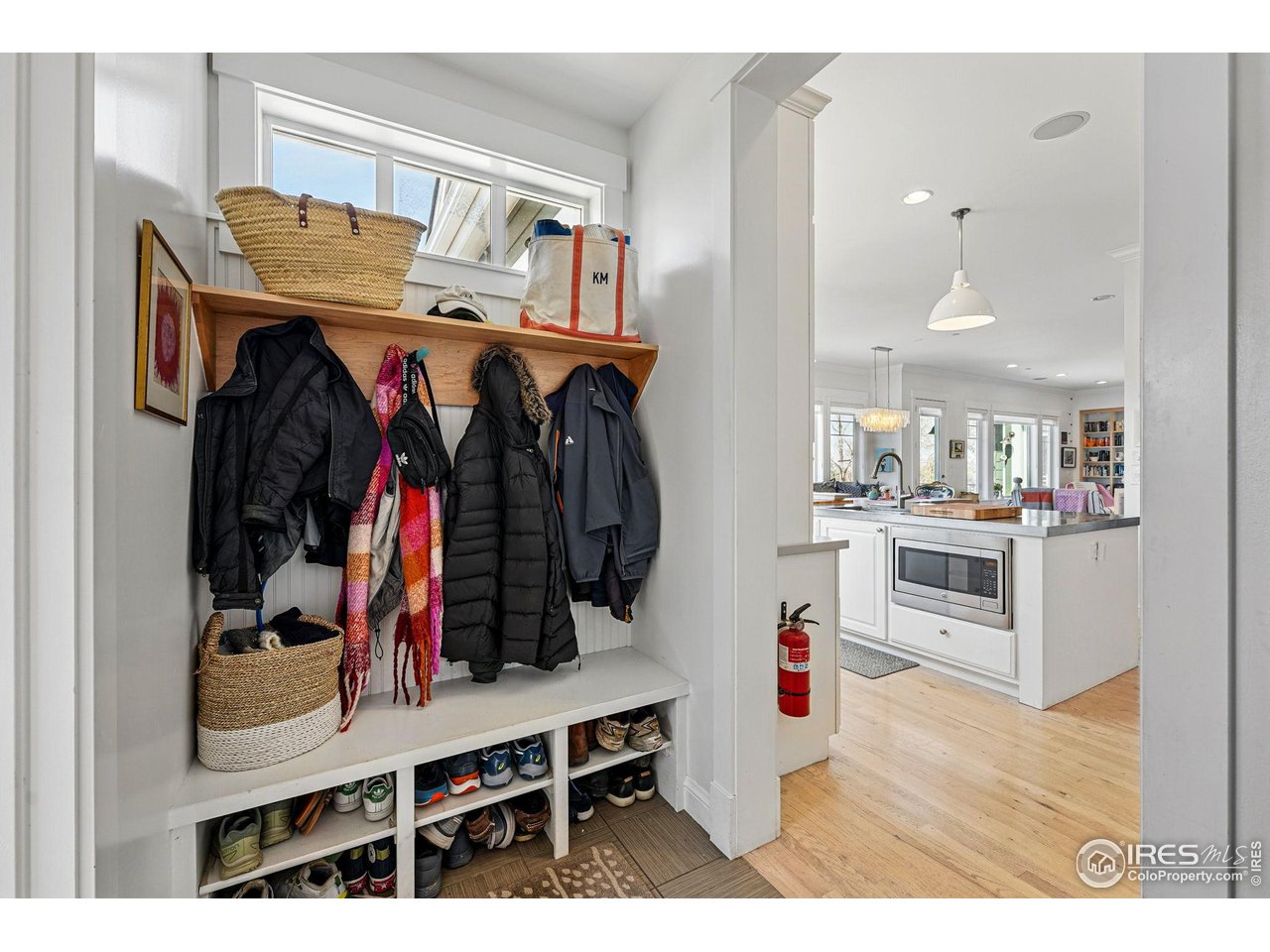 7531 Spring Drive Boulder, CO 80303 - Photo 12 of 35 a living room with furniture and a walk in closet