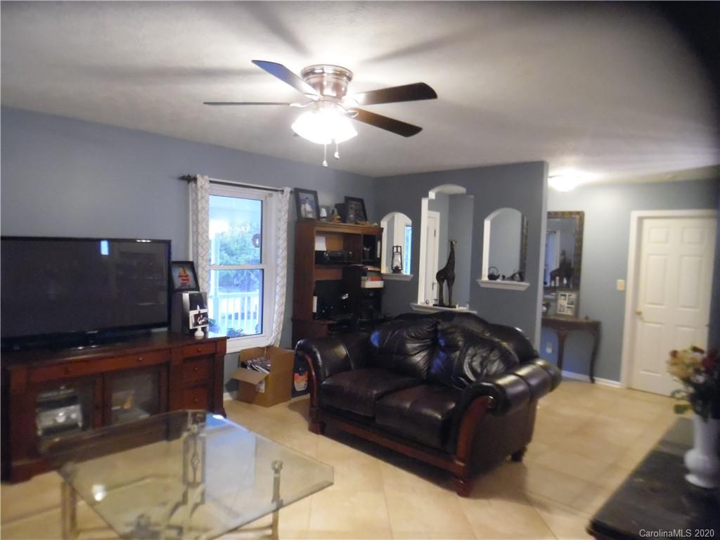2247 Claremont Road Newton, NC 28658 - Photo 10 of 28 Gallery Image 10