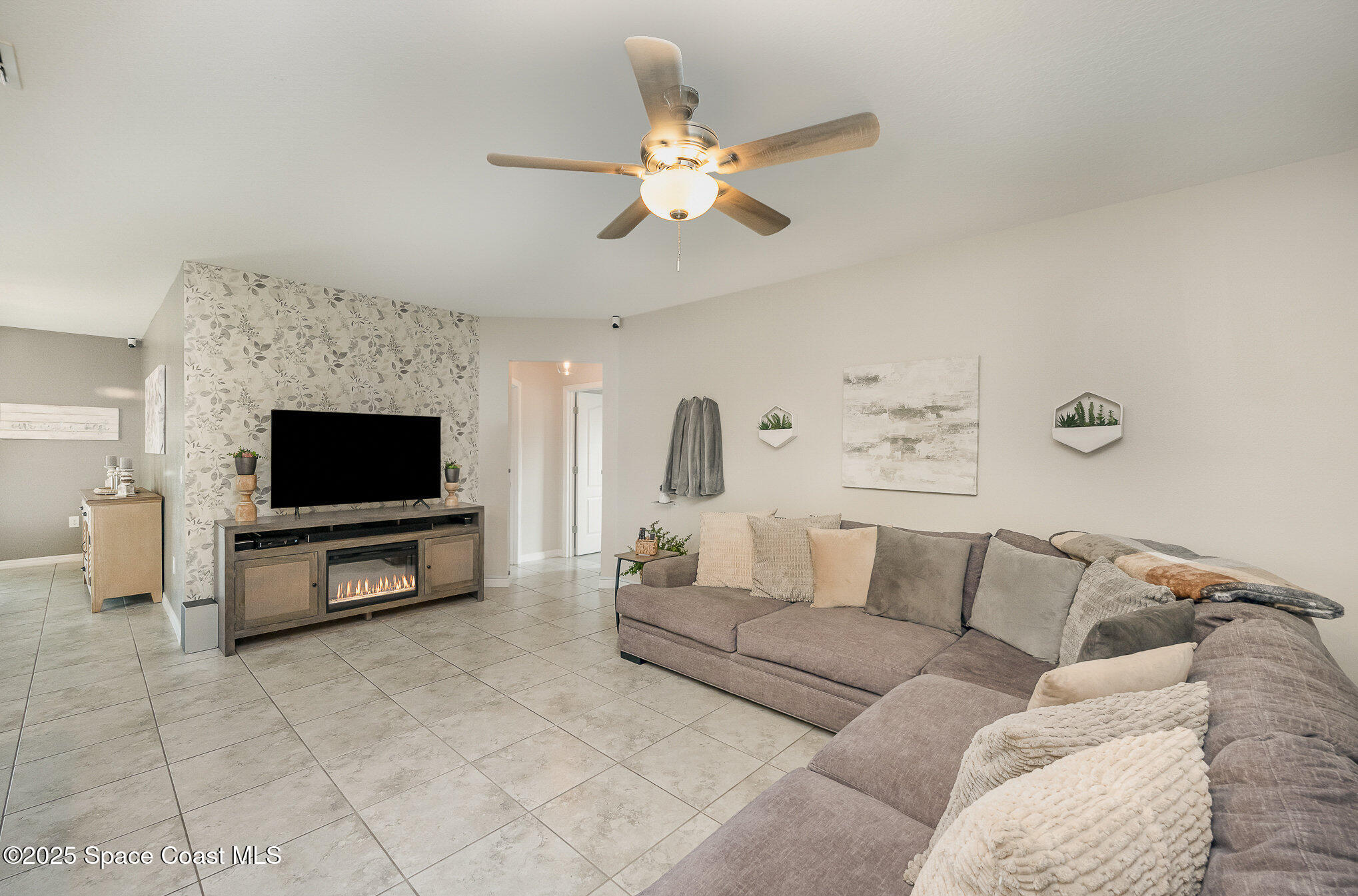 5929 Rena Avenue Cocoa, FL 32927 - Photo 2 of 25 005_dsc_6995-edit_907