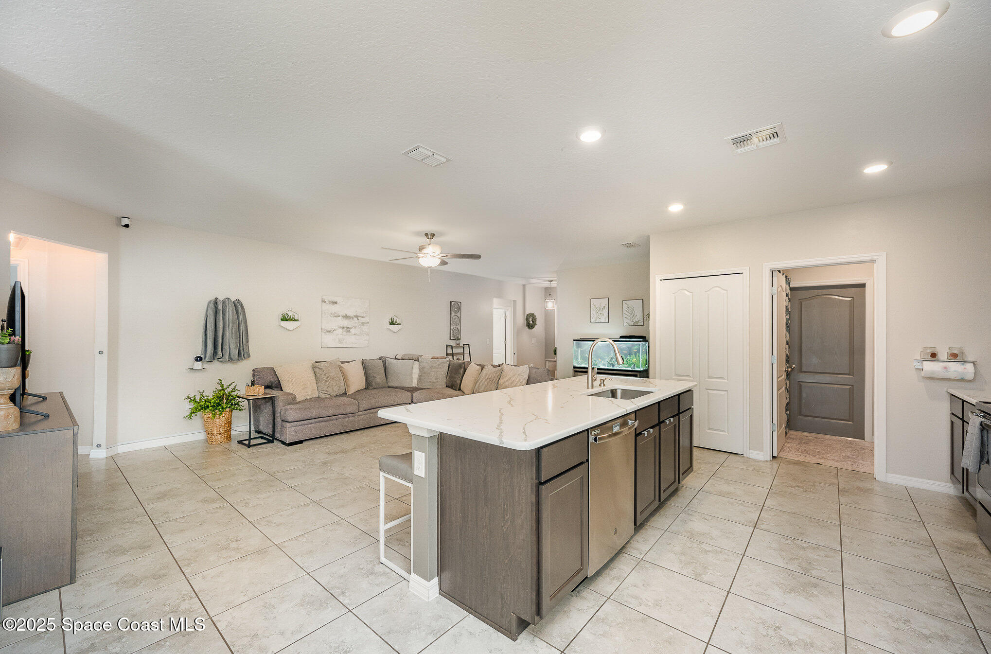 5929 Rena Avenue Cocoa, FL 32927 - Photo 7 of 25 013_dsc_6999-edit_629