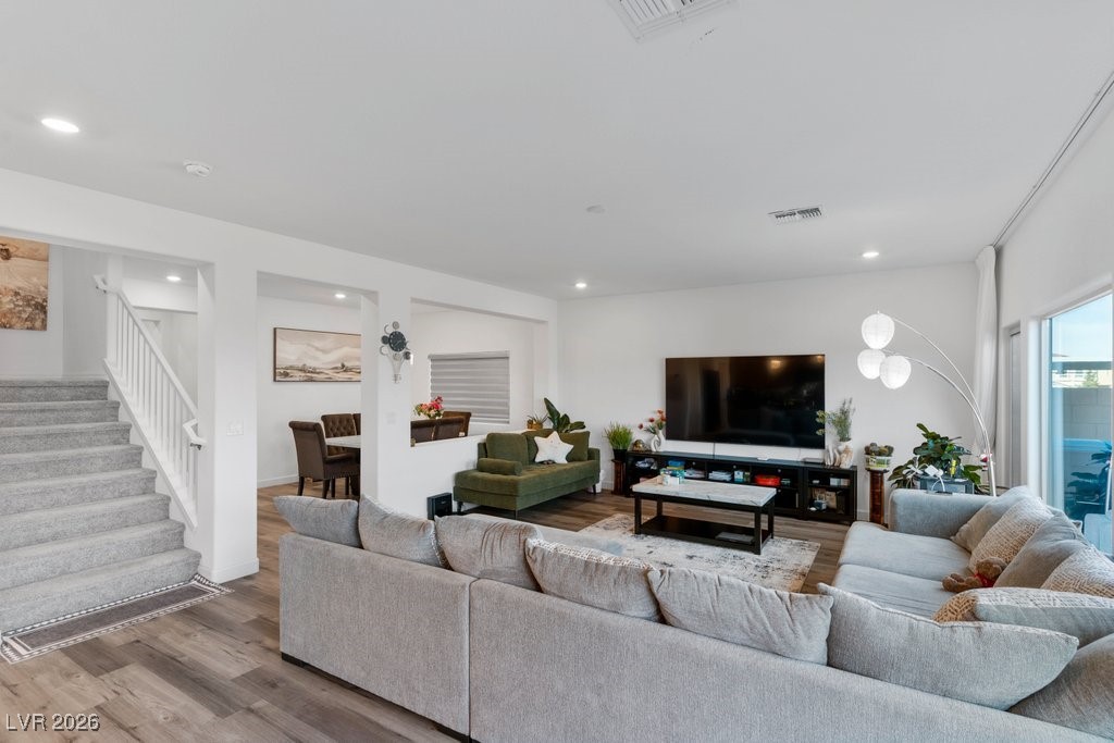 8638 South Black Cordon Road Las Vegas, NV 89139 - Photo 4 of 44