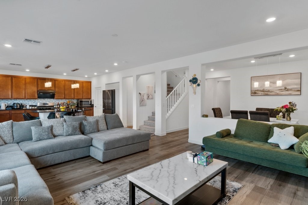 8638 South Black Cordon Road Las Vegas, NV 89139 - Photo 7 of 44