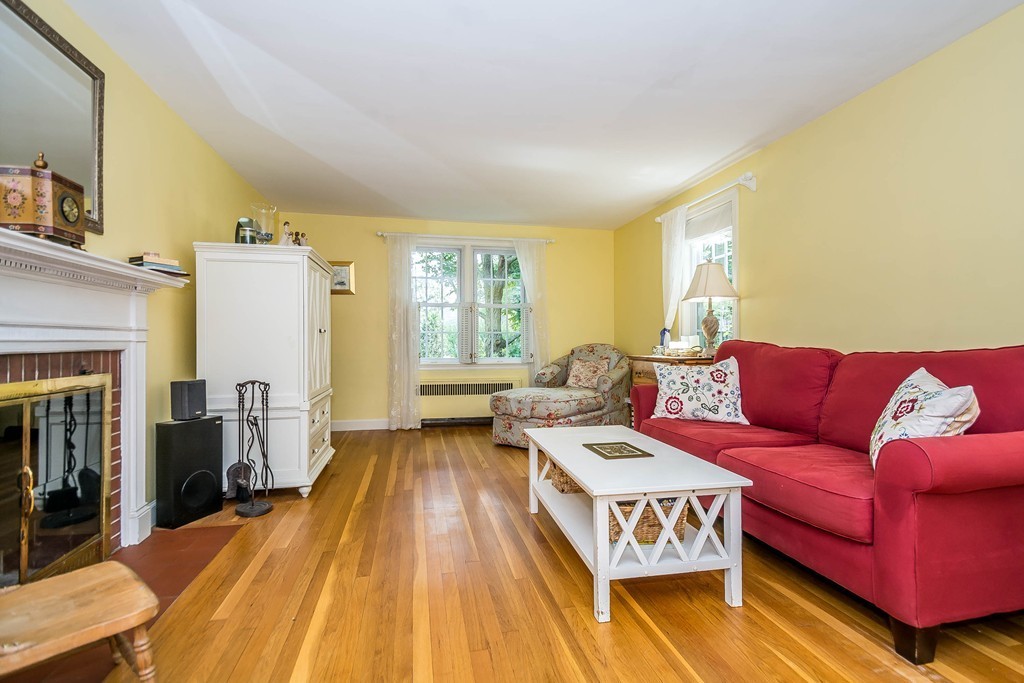 16 Delwood Road Chelmsford, MA 01824 - Photo 15 of 30 Gallery Image 15