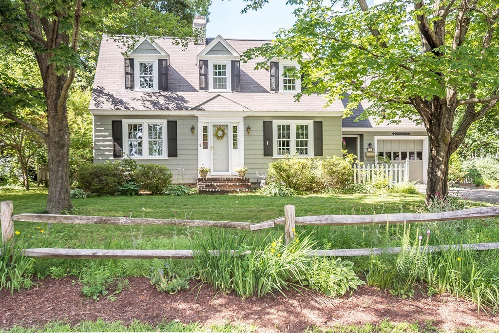 16 Delwood Road Chelmsford, MA 01824 - Photo 2 of 30 Gallery Image 2