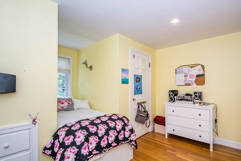 16 Delwood Road Chelmsford, MA 01824 - Photo 23 of 30 Gallery Image 23