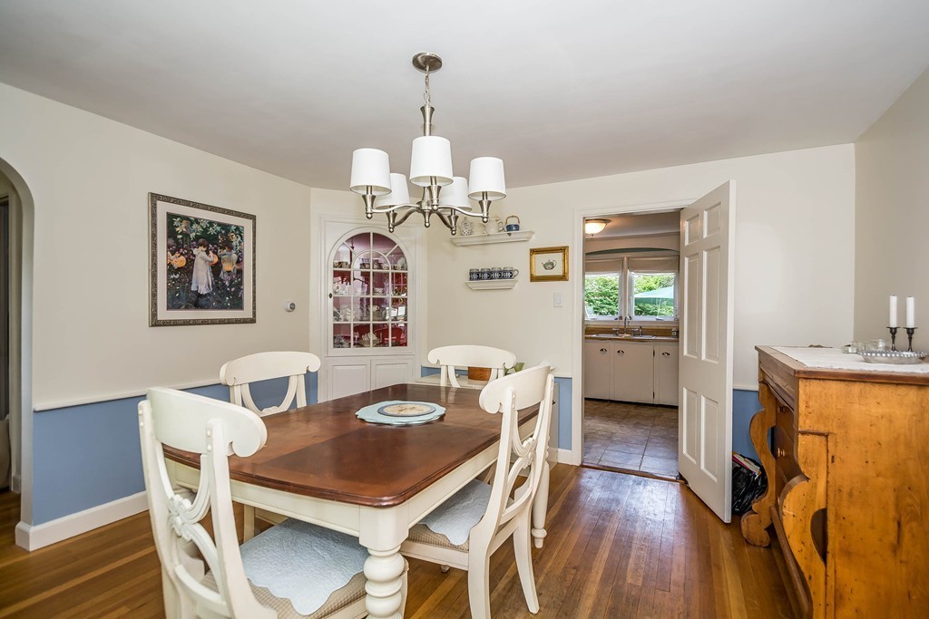16 Delwood Road Chelmsford, MA 01824 - Photo 10 of 30 Gallery Image 10