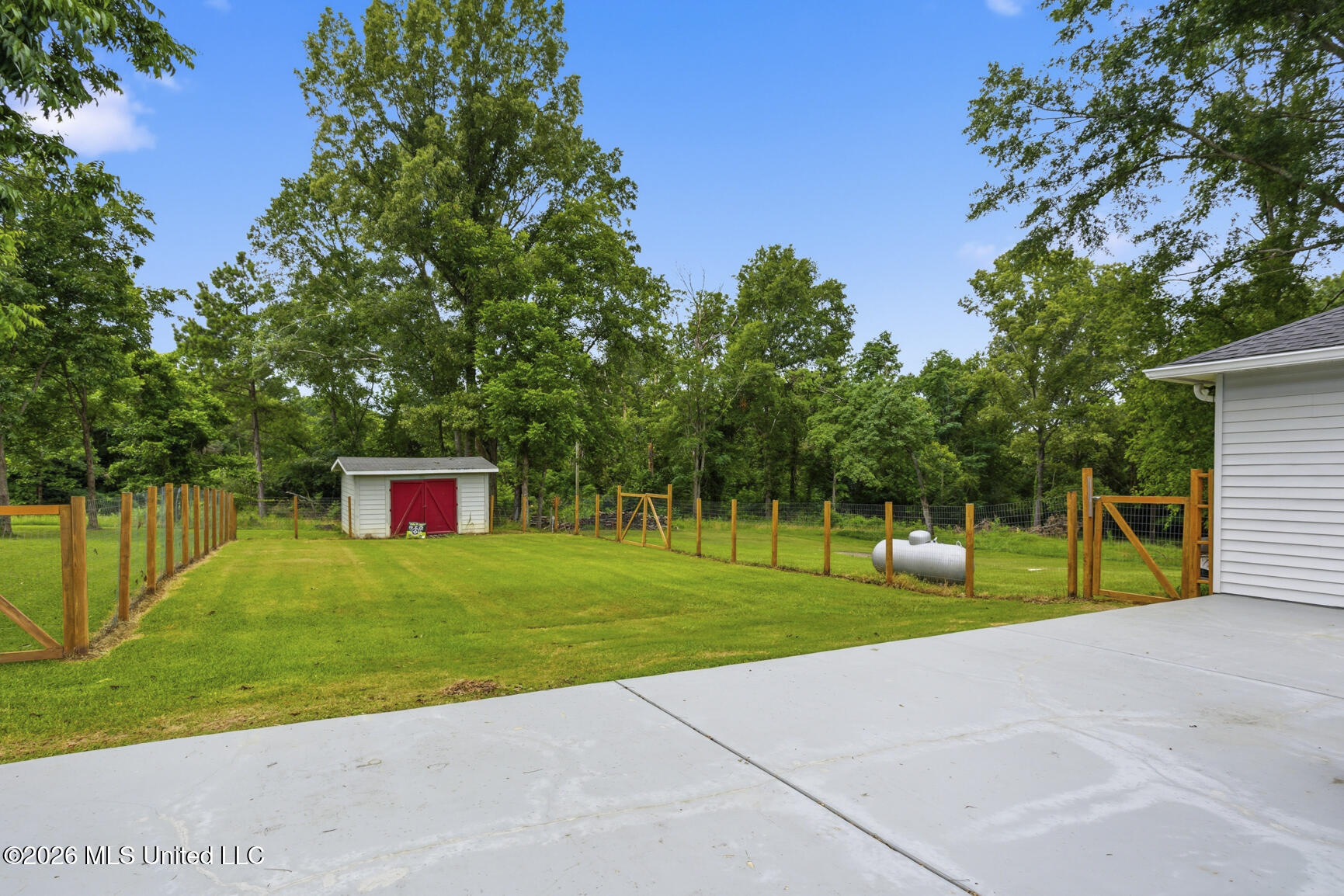 512 Stokes Road Ridgeland, MS 39157 - Photo 34 of 37 512 Stokes-8