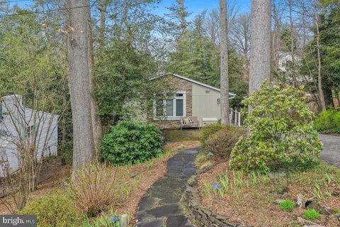 $799,900 | 108 Askewton Road, Severna Park, MD 21146