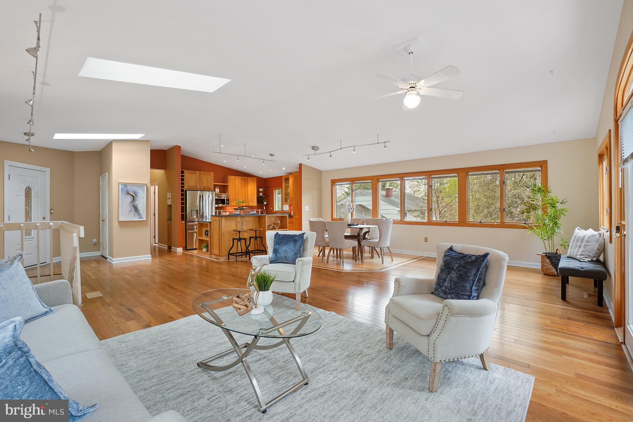 108 Askewton Road Severna Park, MD 21146 - Photo 5 of 42