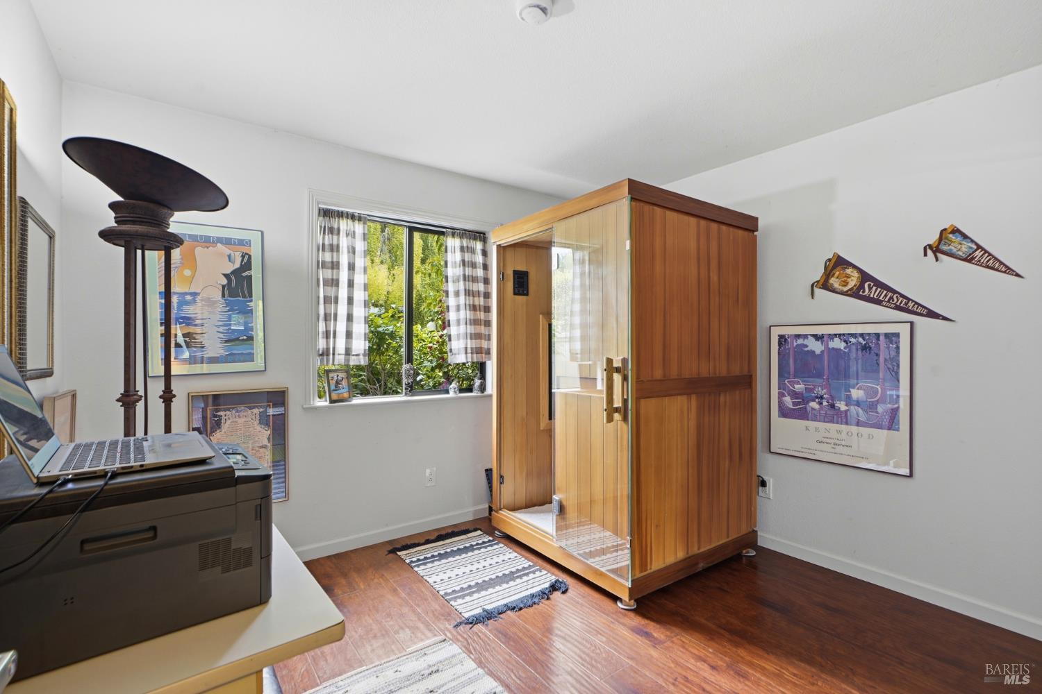 32 Dockside Circle San Rafael, CA 94903 - Photo 14 of 28 Enjoy your own personal sauna!