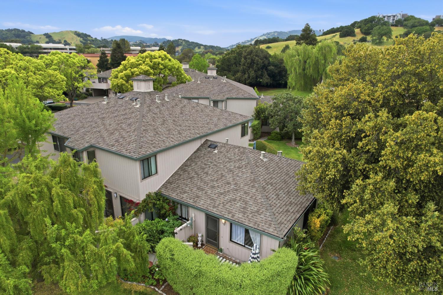 32 Dockside Circle San Rafael, CA 94903 - Photo 21 of 28