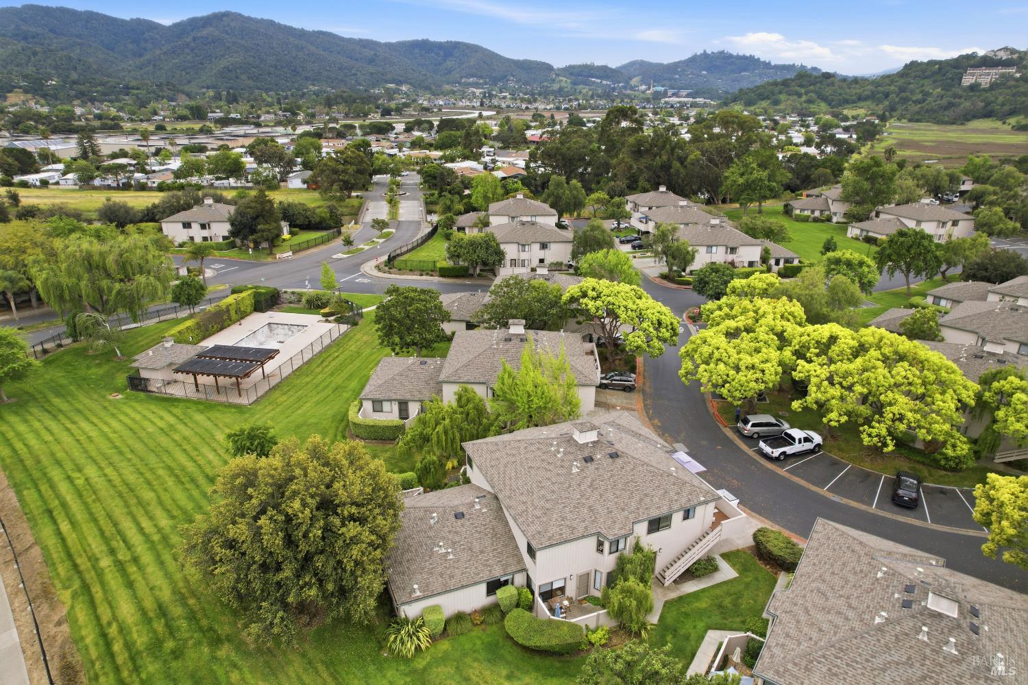 32 Dockside Circle San Rafael, CA 94903 - Photo 25 of 28