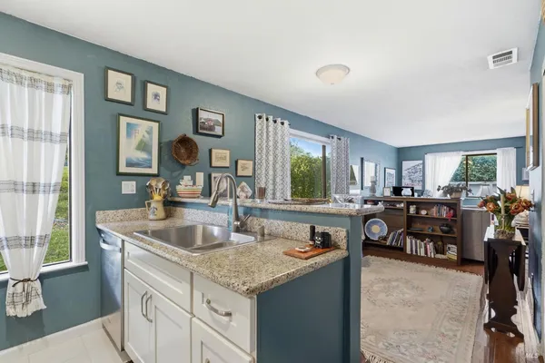 $534,500 | 32 Dockside Circle, San Rafael, CA 94903
