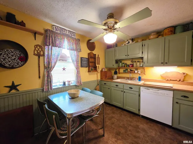 $125,000 | 14103 North Edgewater Drive, Chillicothe, IL 61523