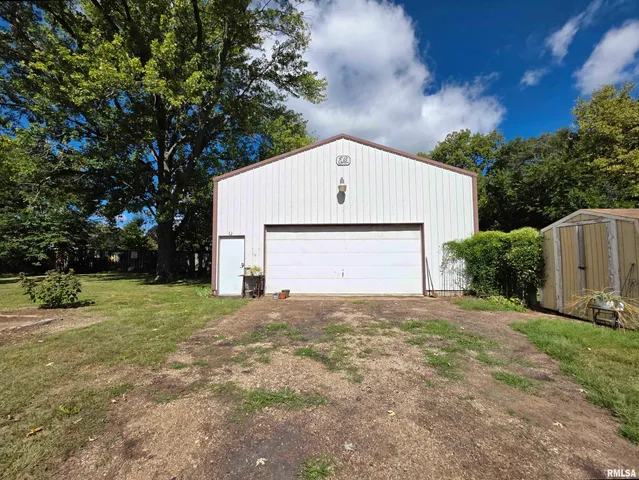 $125,000 | 14103 North Edgewater Drive, Chillicothe, IL 61523