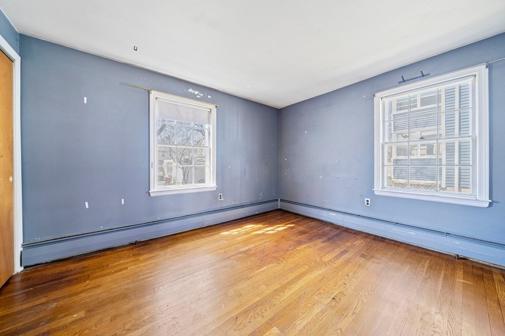 9 Duxbury Road Boston, MA 02126 - Photo 16 of 27 Gallery Image 16
