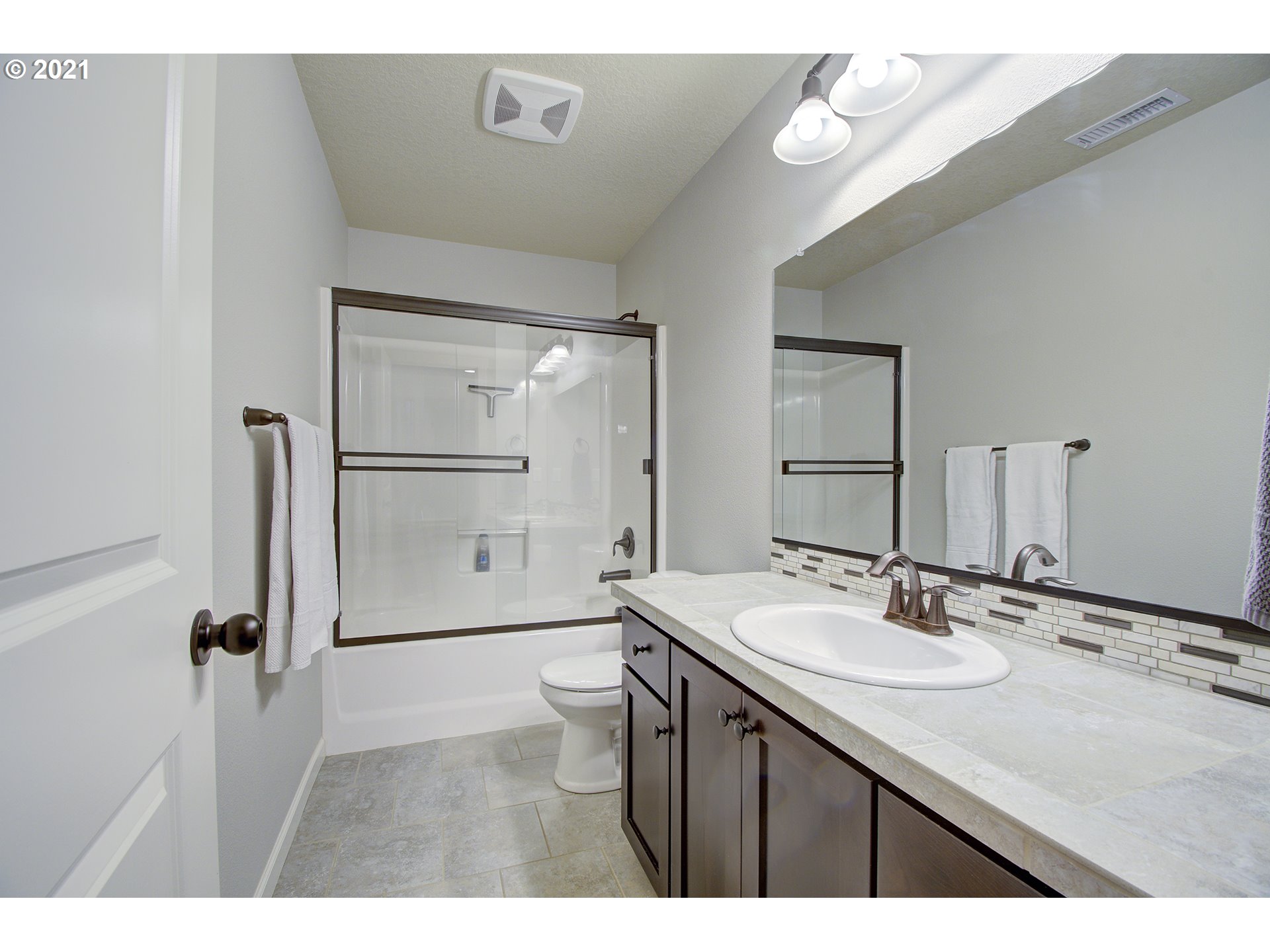 2563 Northeast Verbena Circle Camas, WA 98607 - Photo 23 of 32