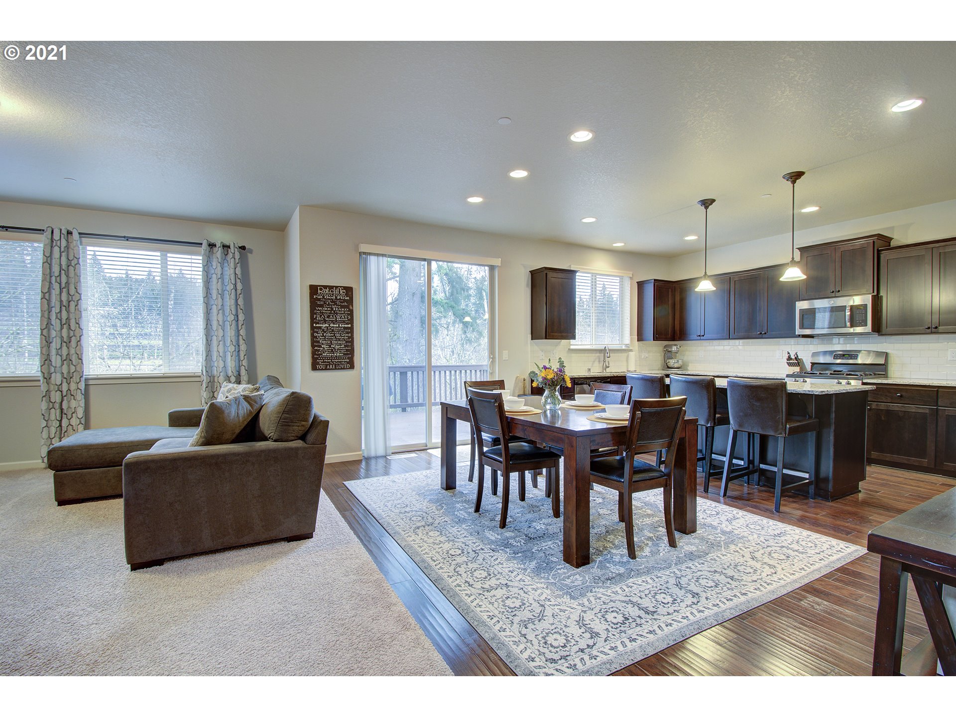 2563 Northeast Verbena Circle Camas, WA 98607 - Photo 5 of 32