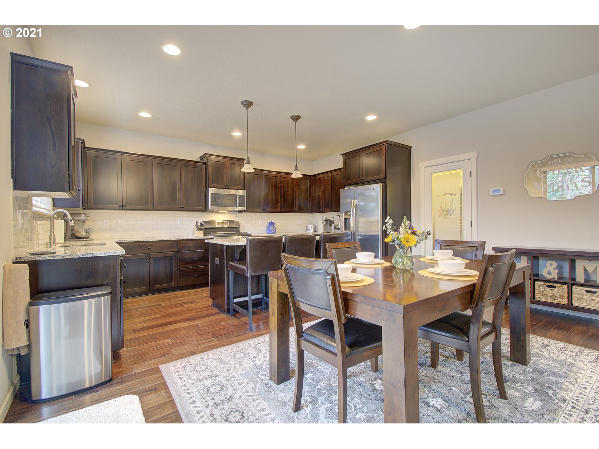 2563 Northeast Verbena Circle Camas, WA 98607 - Photo 7 of 32
