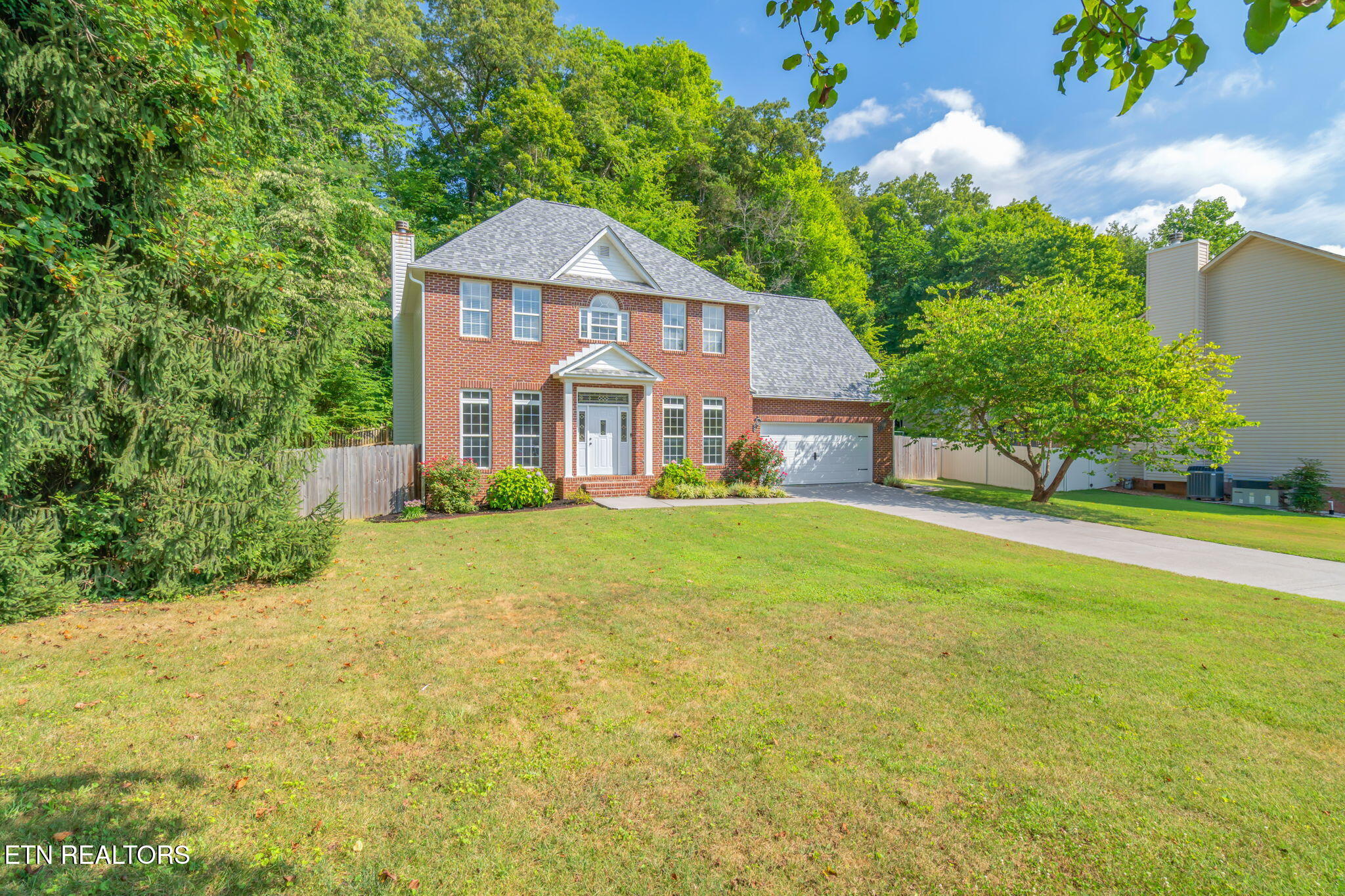 104 Nantucket Way Oak Ridge, TN 37830 - Photo 3 of 49 3-web-or-mls-104 Nantucket Way-4