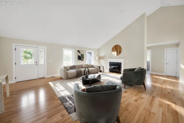 $1,195,000 | 10 Westview Drive, North Dartmouth, MA 02747