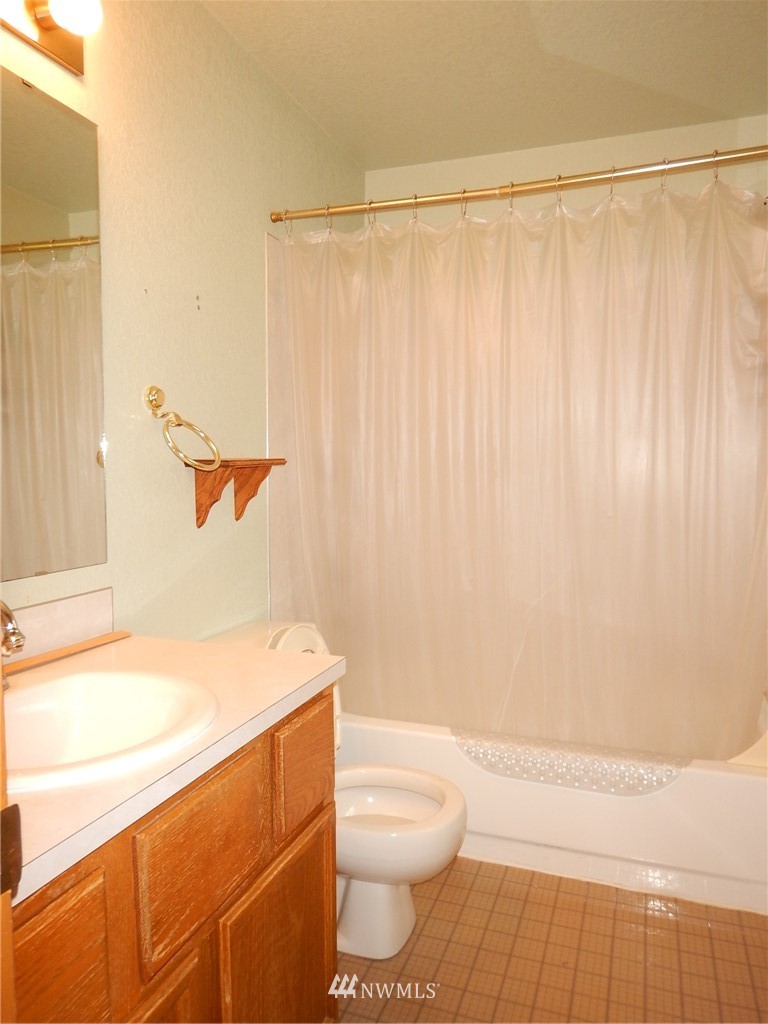1223 224th Place Southwest Bothell, WA 98021 - Photo 17 of 25