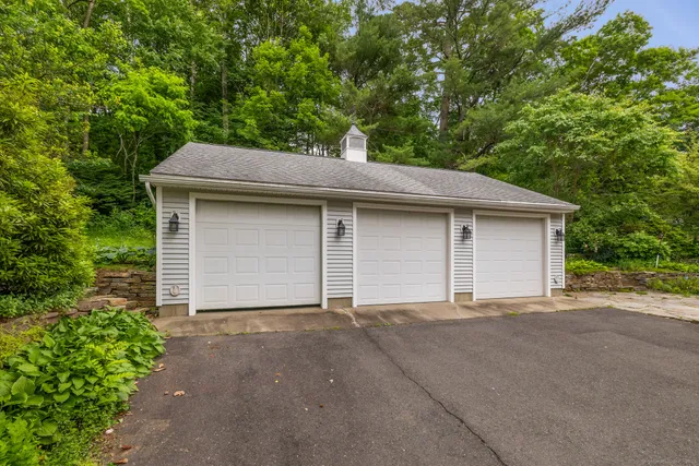 $539,900 | 12 Haas Road, Somers, CT 06071