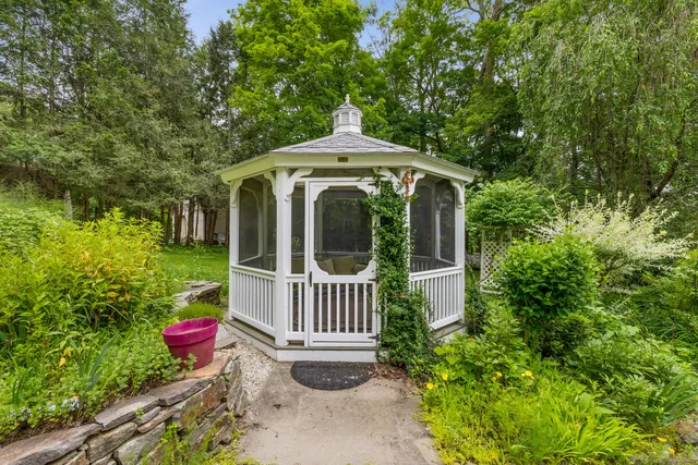 $539,900 | 12 Haas Road, Somers, CT 06071