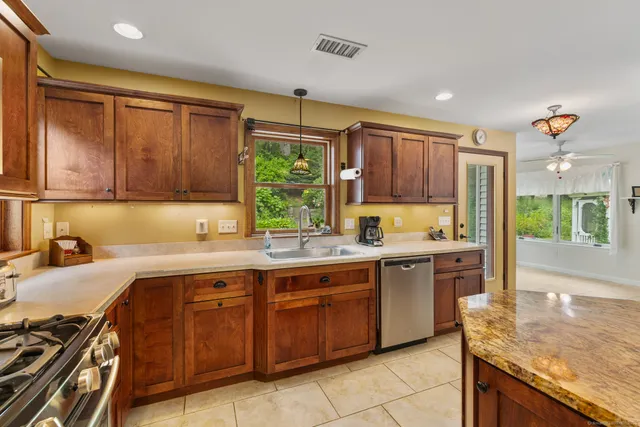 $539,900 | 12 Haas Road, Somers, CT 06071