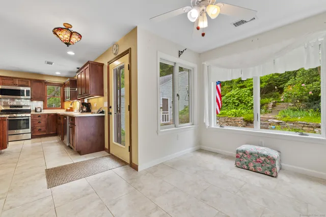 $539,900 | 12 Haas Road, Somers, CT 06071