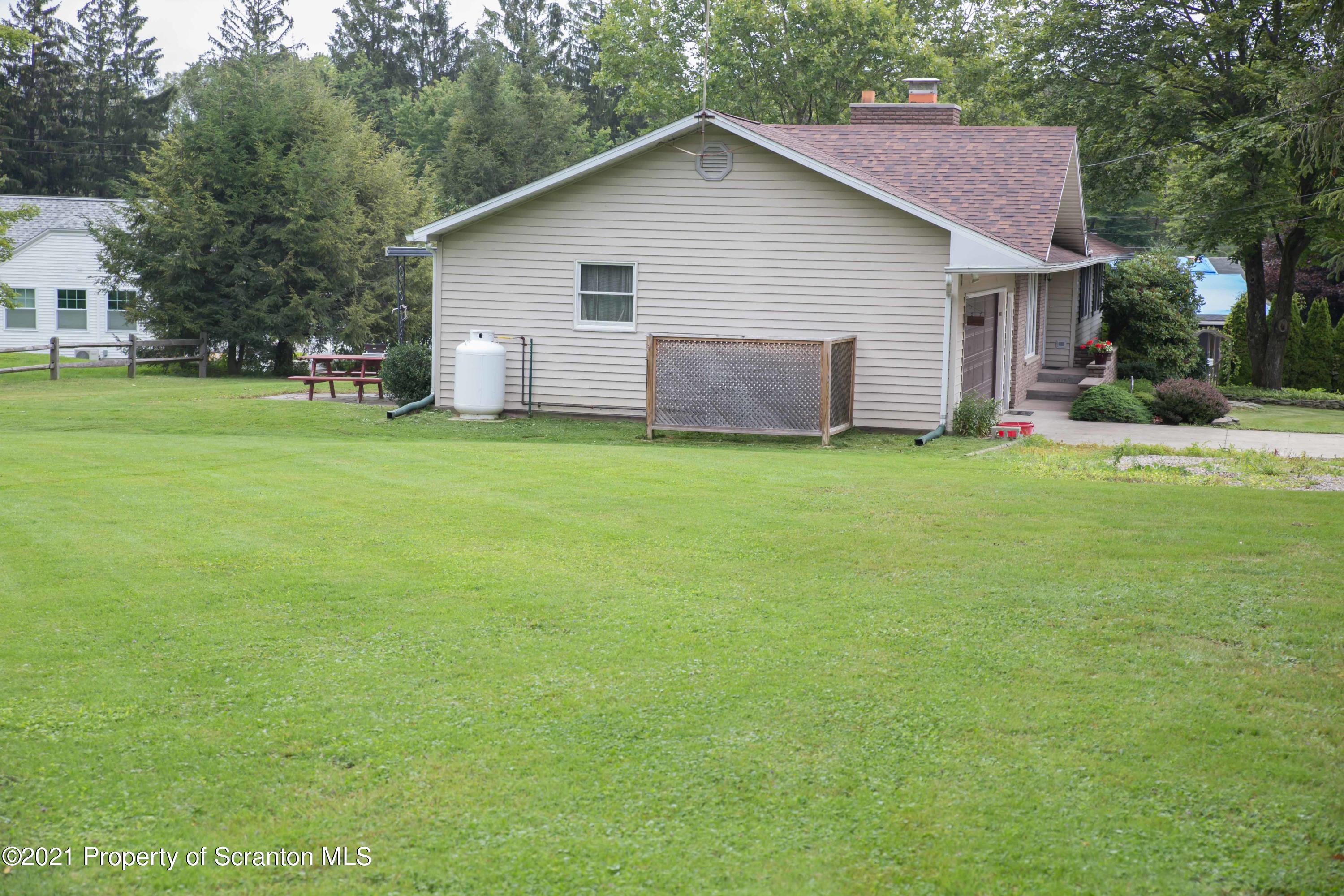 10 Doris Road Scott Township, PA 18447 - Photo 11 of 36 Gallery Image 11