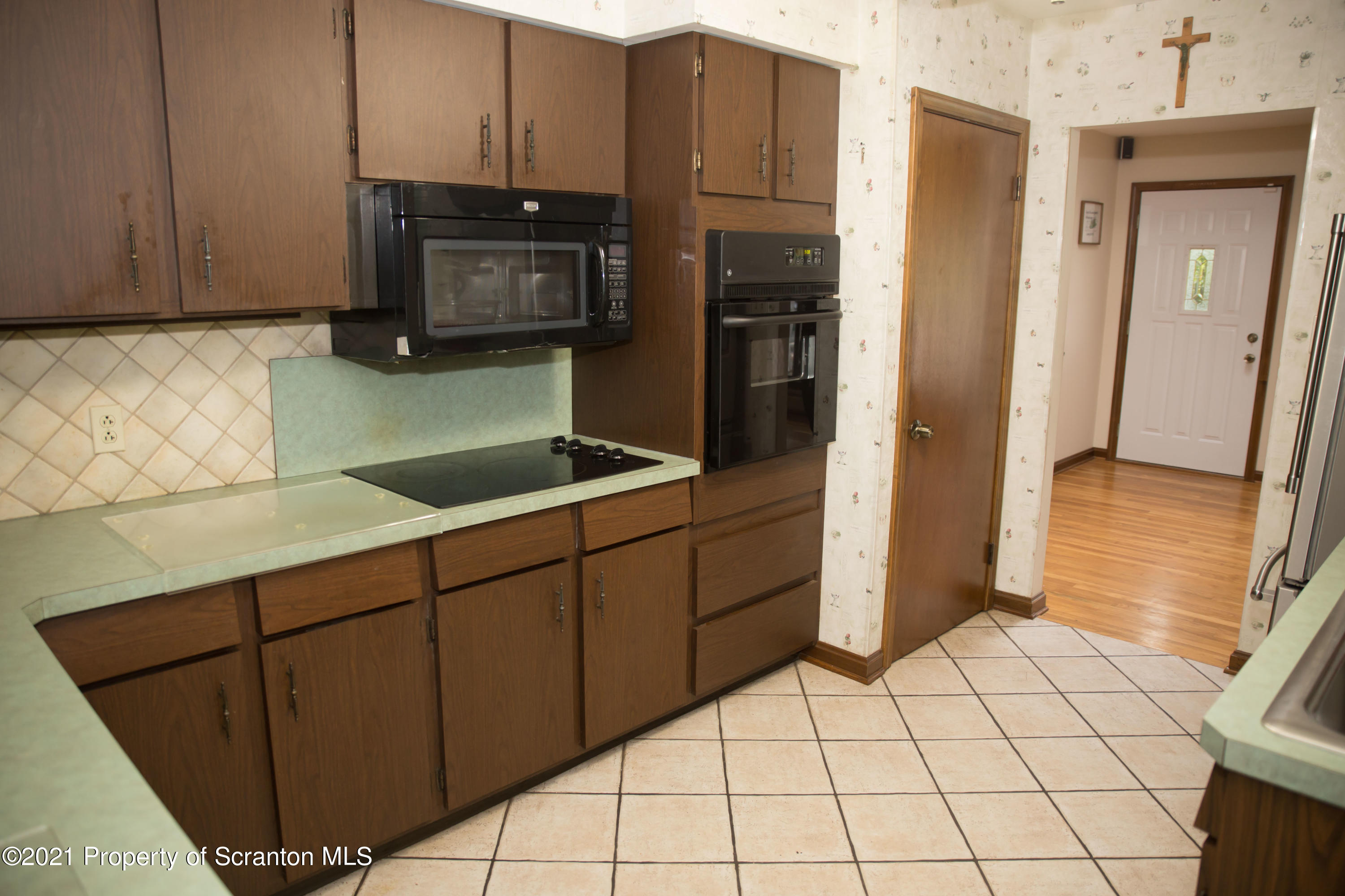 10 Doris Road Scott Township, PA 18447 - Photo 20 of 36 Gallery Image 20