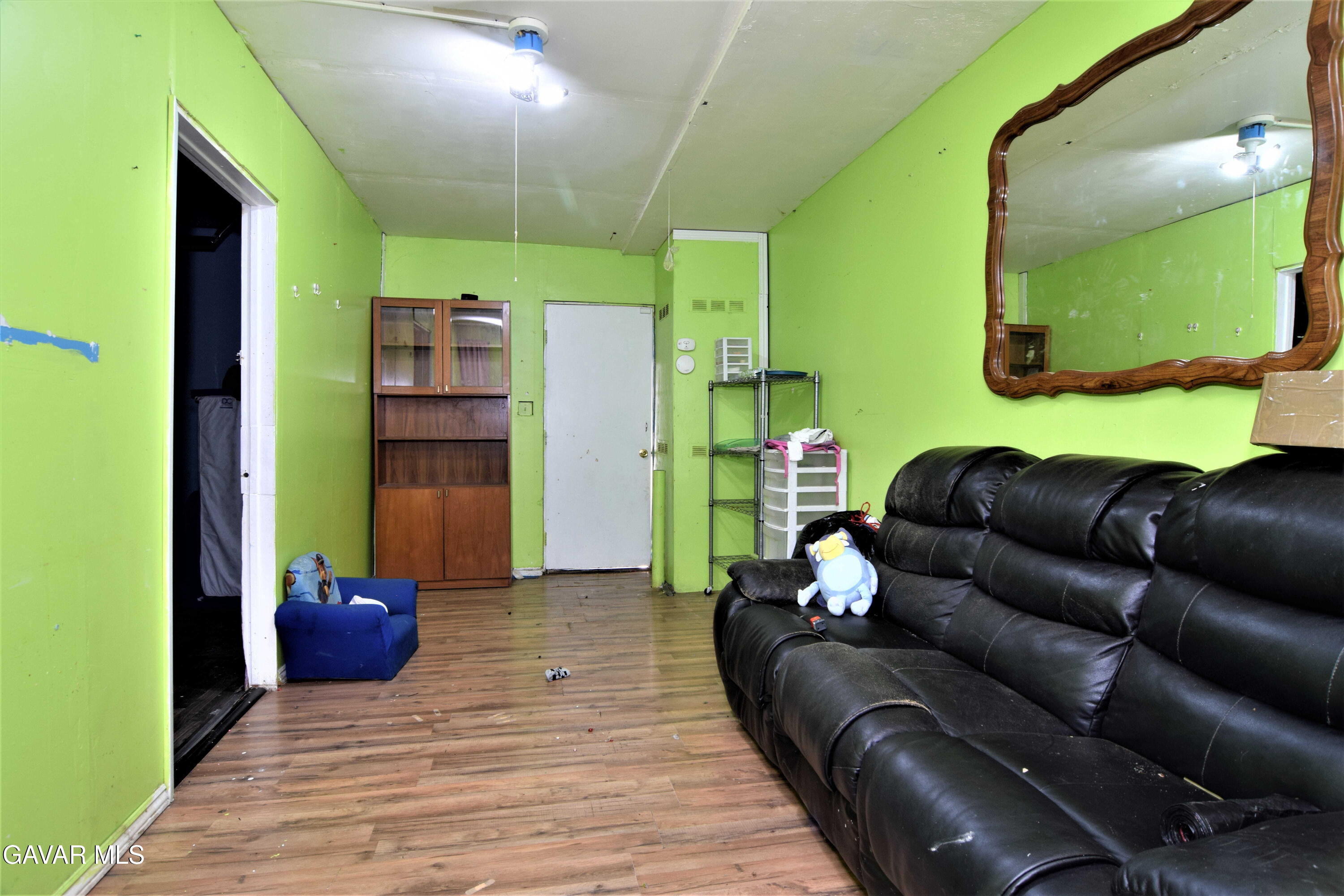 2905 East Ave R-11 Palmdale, CA 93550 - Photo 20 of 29 022