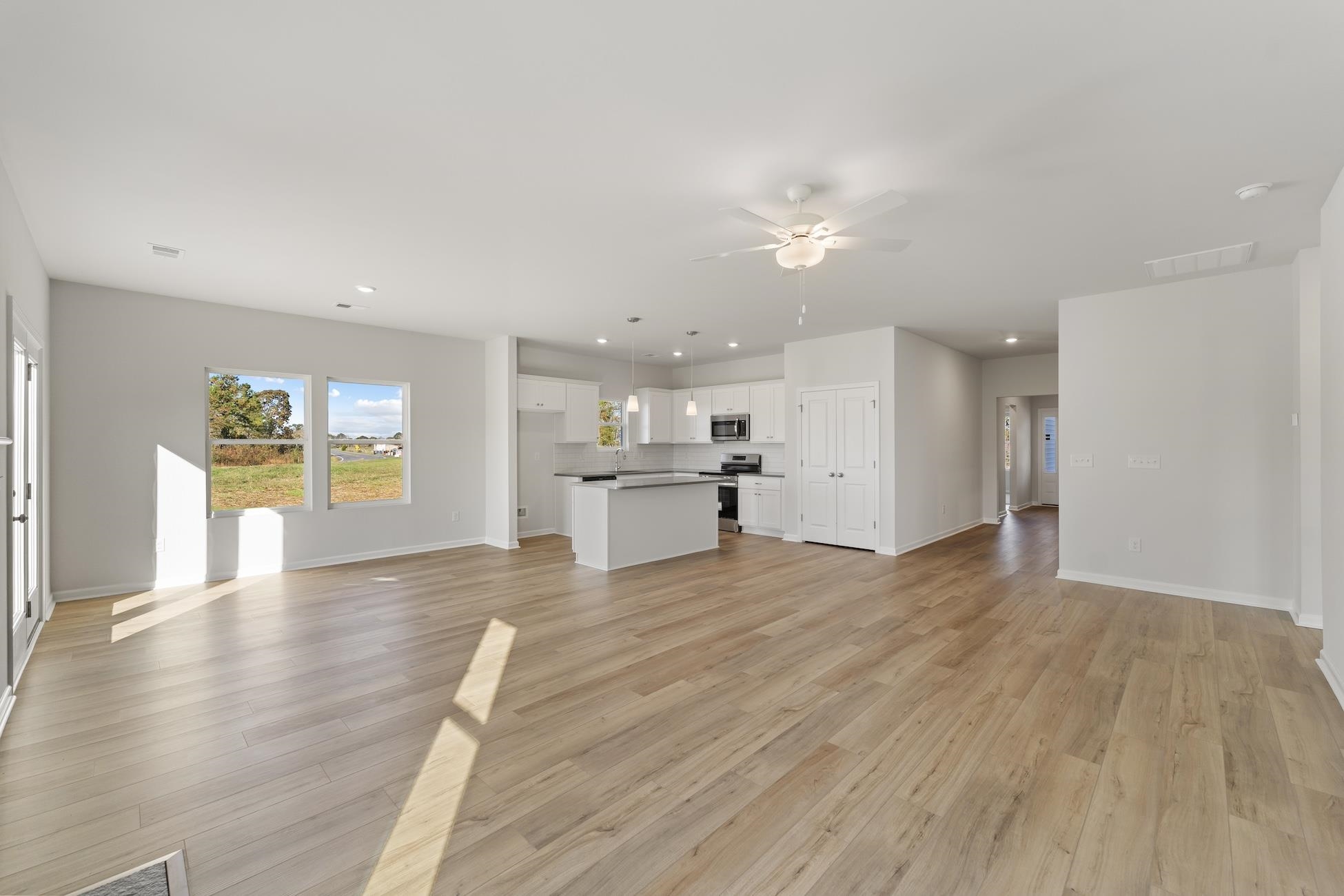 1465 Macedonia Road Gaffney, SC 29341 - Photo 5 of 24