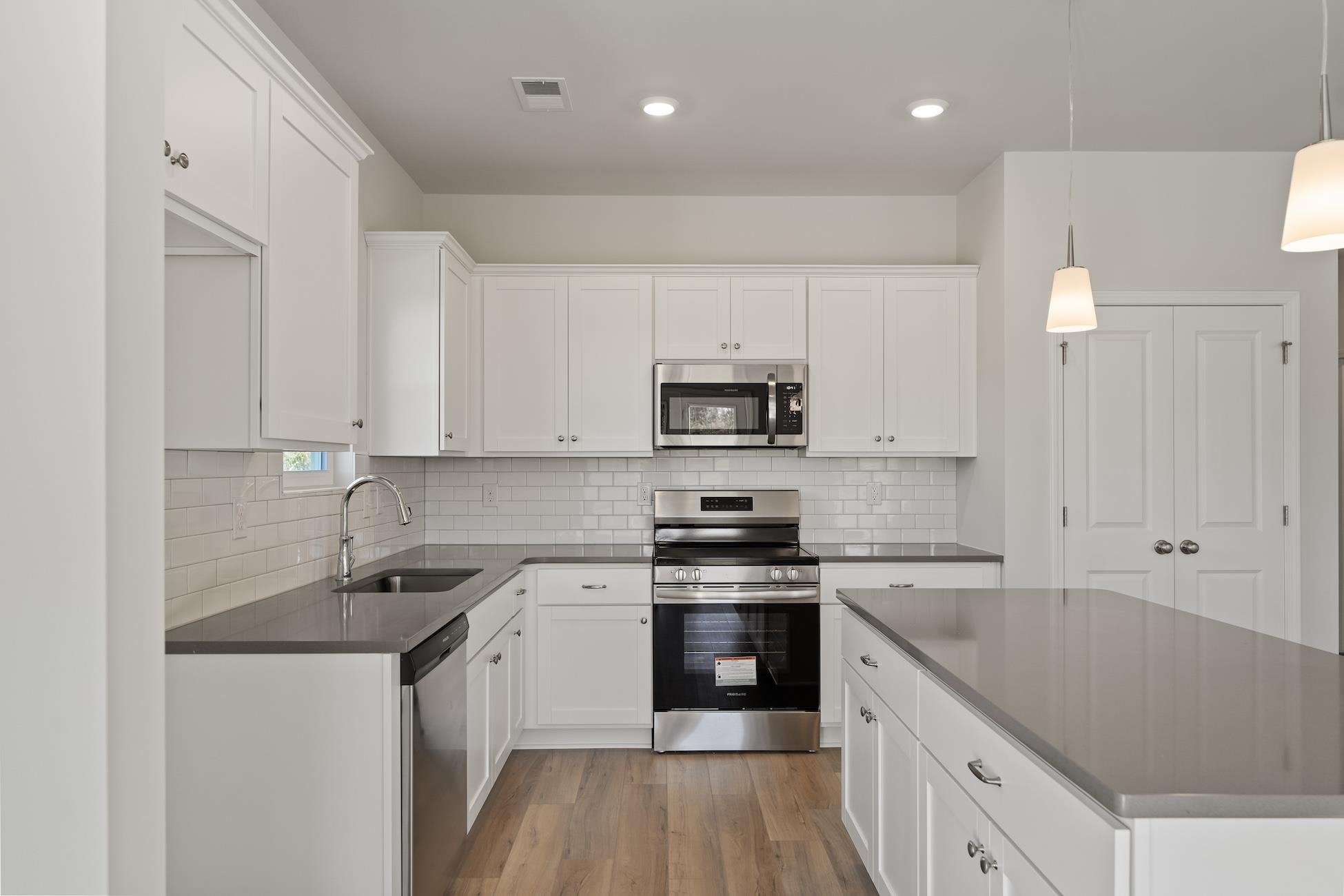 1465 Macedonia Road Gaffney, SC 29341 - Photo 8 of 24