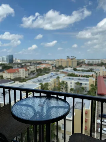 $2,600 | 651 Okeechobee Boulevard, Unit 1108, West Palm Beach, FL 33401