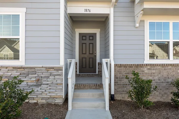 $2,200 | 1876 Knights Crest Way, Wake Forest, NC 27587