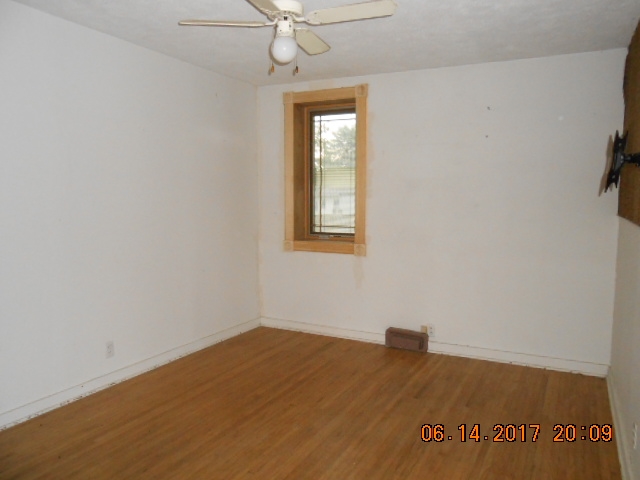 8409 Franke Road Fort Wayne, IN 46816 - Photo 11 of 13