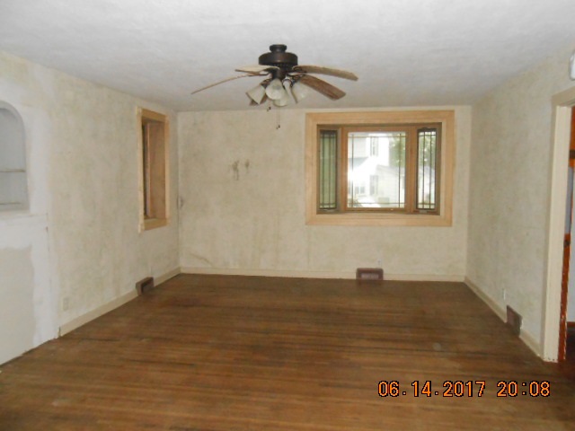 8409 Franke Road Fort Wayne, IN 46816 - Photo 5 of 13