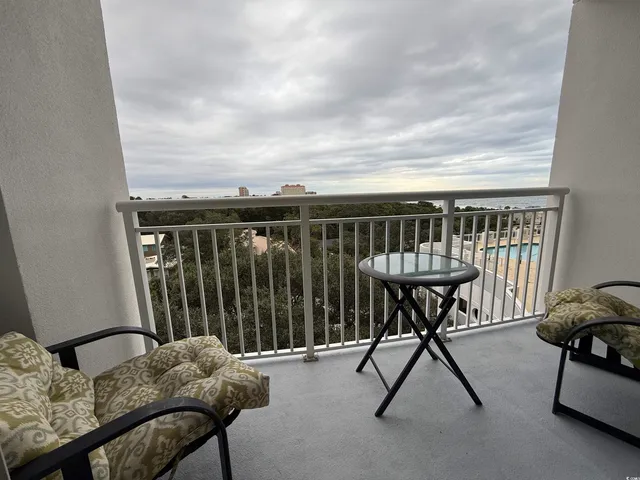 $1,650 | 215 77th Avenue North, Unit 309, Myrtle Beach, SC 29572