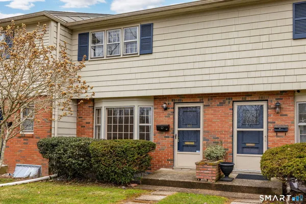 $249,900 | 147 Spring Street, Unit 147, Wethersfield, CT 06109