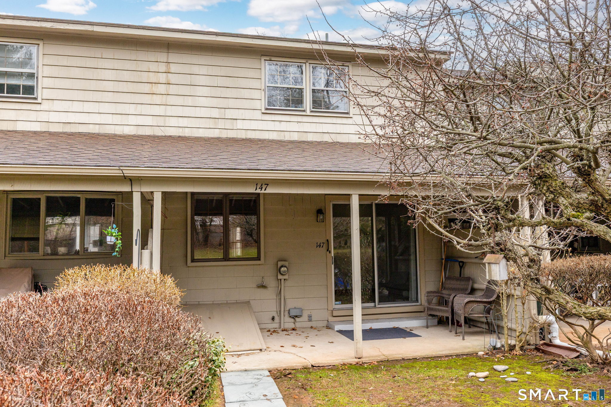 147 Spring Street, Unit 147 Wethersfield, CT 06109 - Photo 3 of 32