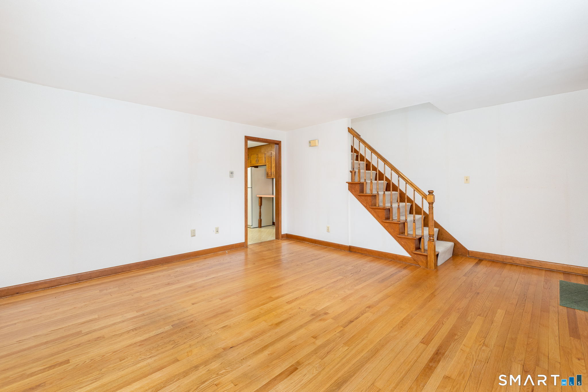 147 Spring Street, Unit 147 Wethersfield, CT 06109 - Photo 6 of 32