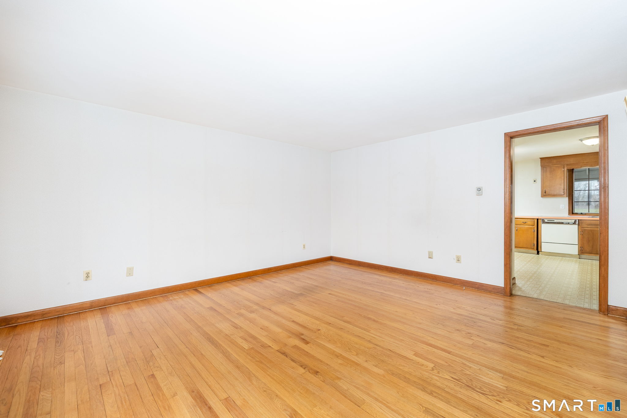 147 Spring Street, Unit 147 Wethersfield, CT 06109 - Photo 8 of 32