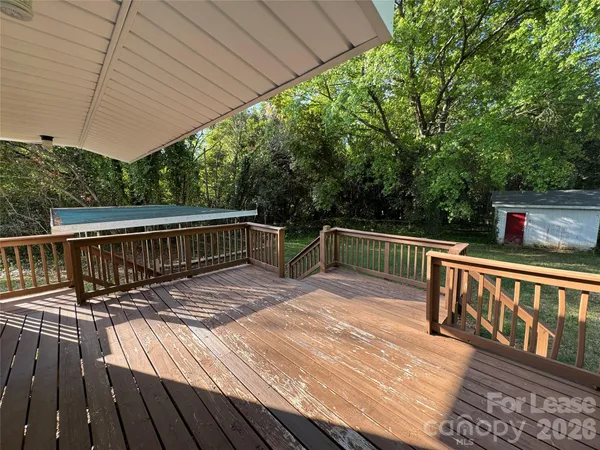 $1,350 | 210 Auten Circle, Mount Holly, NC 28120