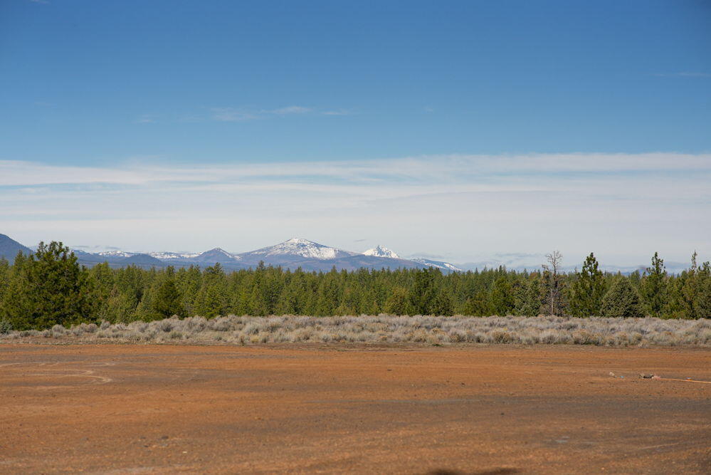 Concannon St Bend Bend, OR 97702 - Photo 7 of 33 5-web-or-mls-Riley Visuals-5