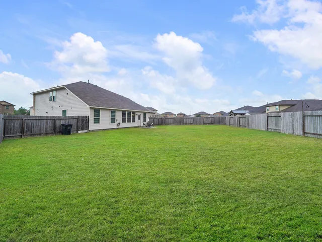 $310,000 | 13206 Barrington Oaks Circle, Houston, TX 77044