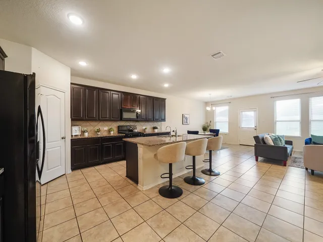 $310,000 | 13206 Barrington Oaks Circle, Houston, TX 77044