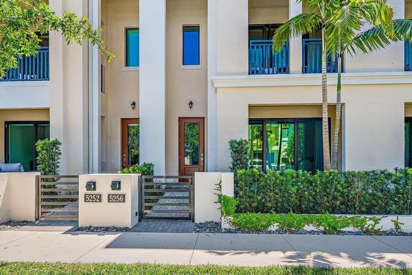 $5,700 | 5256 Beckman Terrace, Palm Beach Gardens, FL 33418